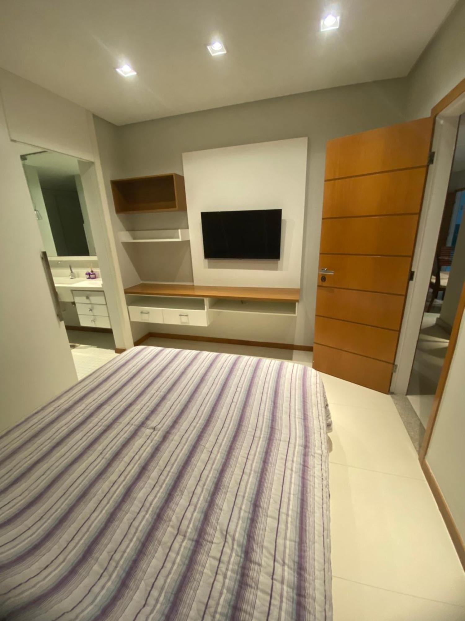 Apt 3Q Luxo Com Ar E Jacuzzi Na Beira Mar Guarapari Exterior photo